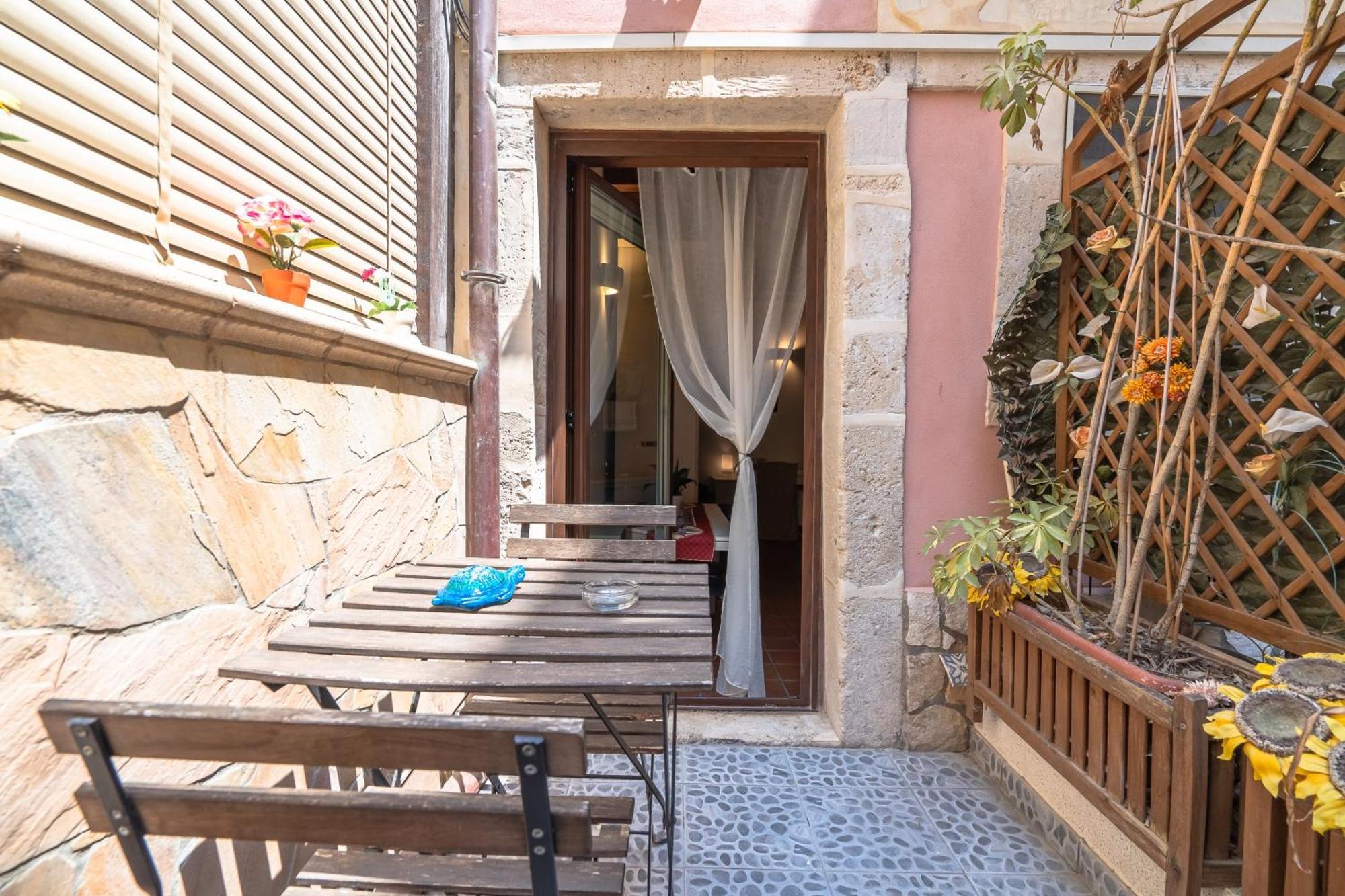Bed and Breakfast Tre Archi Syracuse Exterior foto